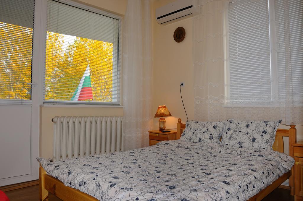 Sakutski House Хисаря Стая снимка